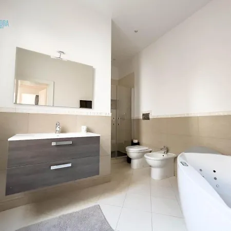 Mazzini 44 Tirabora Short Rent Lejlighed *