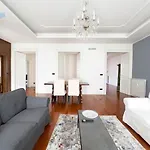 Apartment Mazzini 44 Tirabora Short Rent