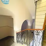 Mazzini 44 Tirabora Short Rent Apartment *