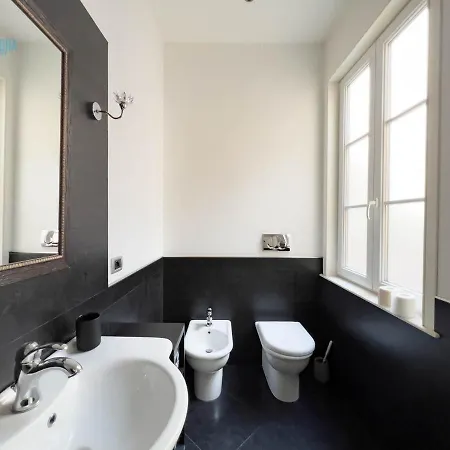 Apartament Mazzini 44 Tirabora Short Rent Triest