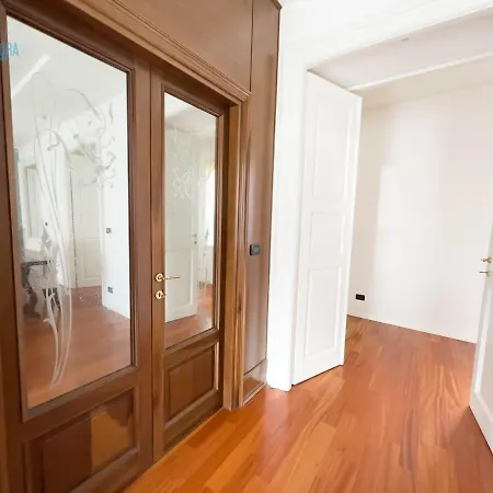Apartament Mazzini 44 Tirabora Short Rent Triest
